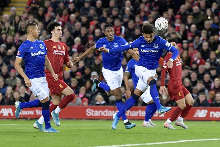 媒体人：跨年制度是迟早要考虑的，跨了才能真正融入世界体系