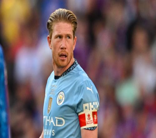 国脚关键进球助球队晋级淘汰赛